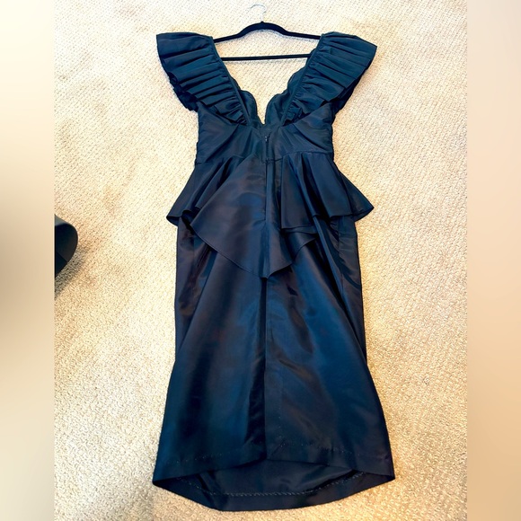 Vintage Saks Fifth Ave. Black Peplum Dress 👗 🖤 - Picture 3 of 11